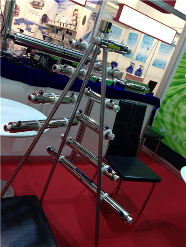 冷凝器胶球自动清洗装置